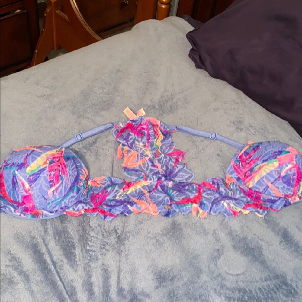 PINK bra